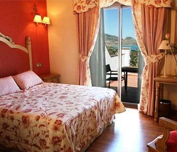 Hotel Cortijo Salinas 4*