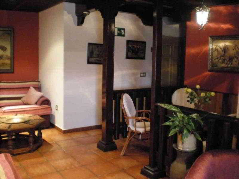 Cortijo Salinas Hotel Montecorto