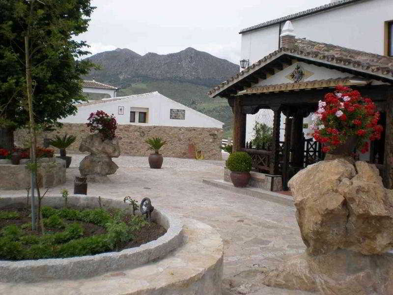 Cortijo Salinas 4*