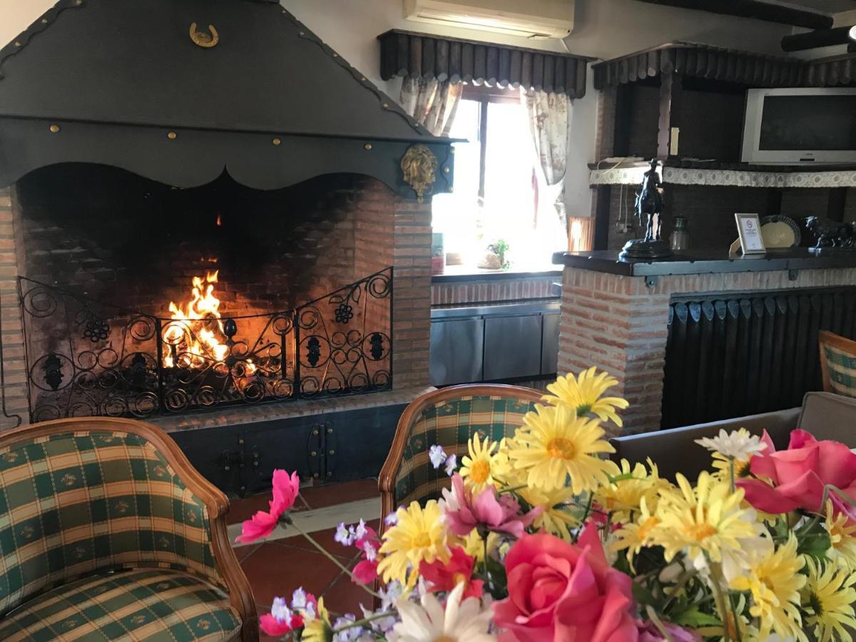 Hotel Cortijo Salinas 4*
